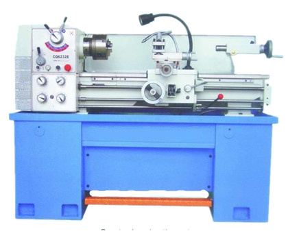Токарный станок точности металла вибрации токарного станка металла CNC Cq6232e высокоскоростной анти- 1