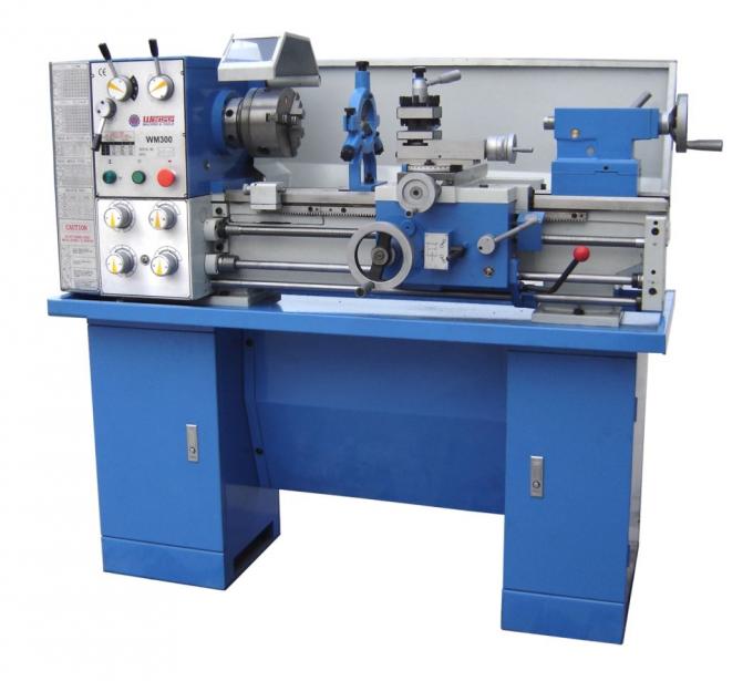 Горизонтальный токарный станок металла CNC 0