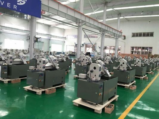 Толщина глубины 60mm машины искусственной древесины CE более плоская деревянная более плоская