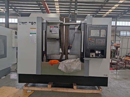 Металл работая вертикальный центр CNC машины ROHS Cnc филируя и сверля